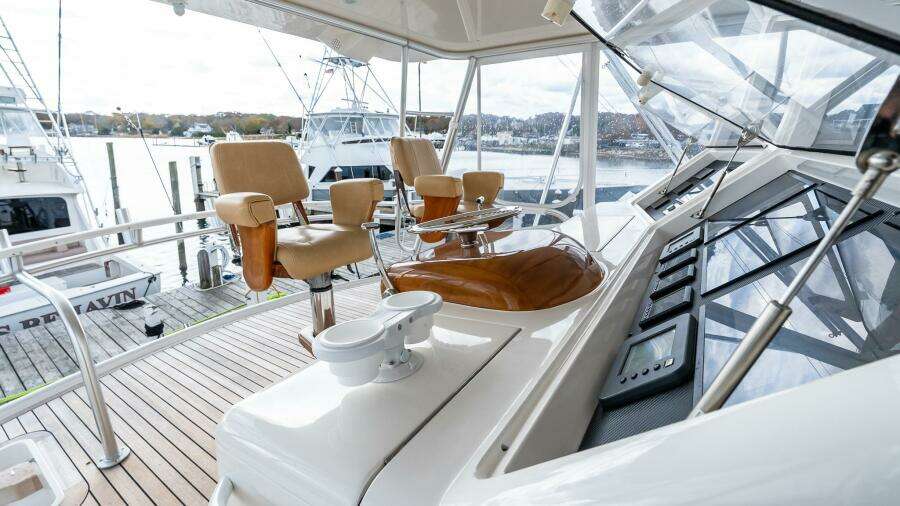 2007 Viking 64 Convertible