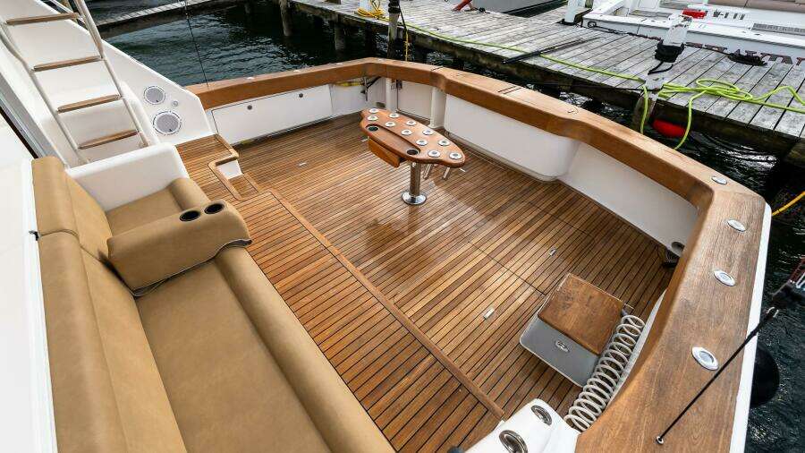 2007 Viking 64 Convertible