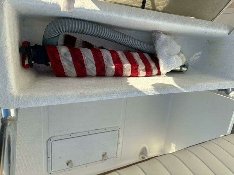 2001 Key West 1900 Sportsman