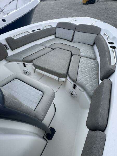 2021 Sea Fox 228 Commander