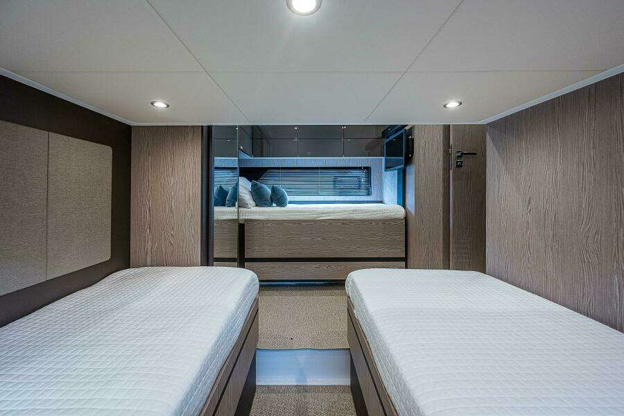 2021 Azimut 45 Atlantis