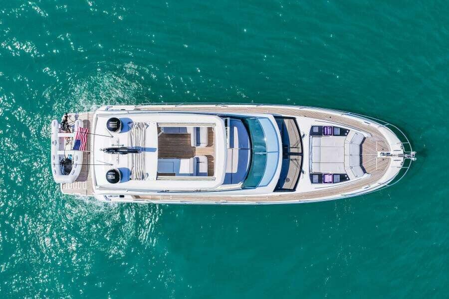 2019 Prestige 630 Flybridge