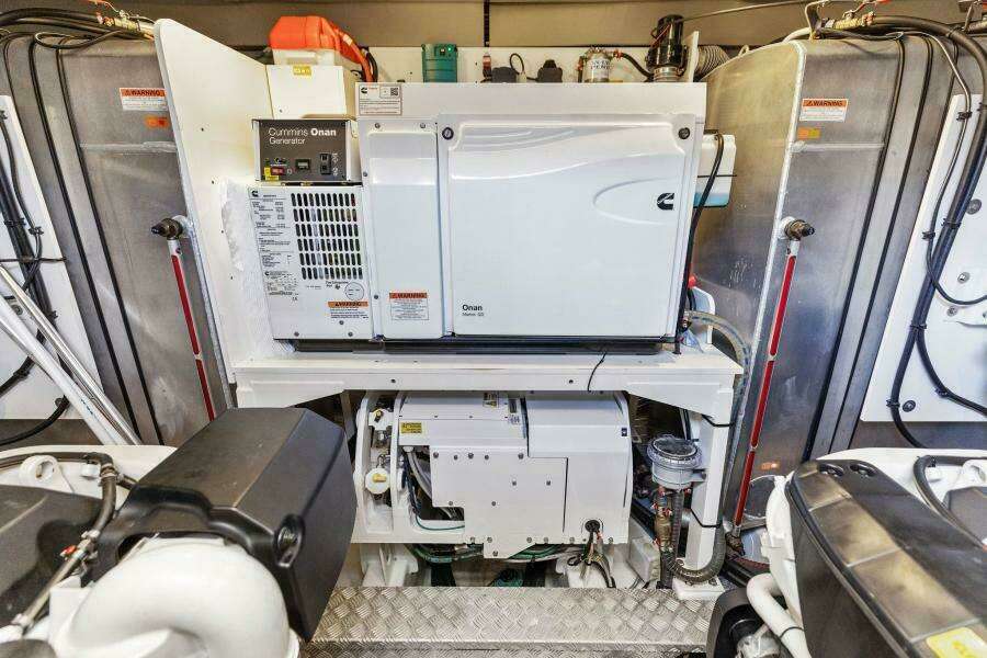 2019 Prestige 63 Flybridge 'Peace'