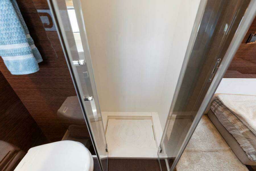 2019 Prestige 63 Flybridge 'Peace'