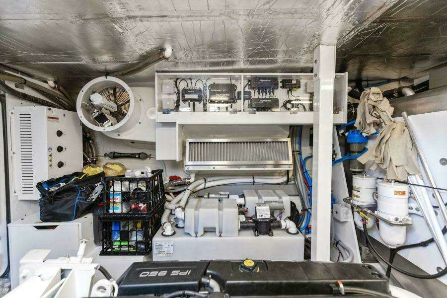 2019 Prestige 63 Flybridge 'Peace'