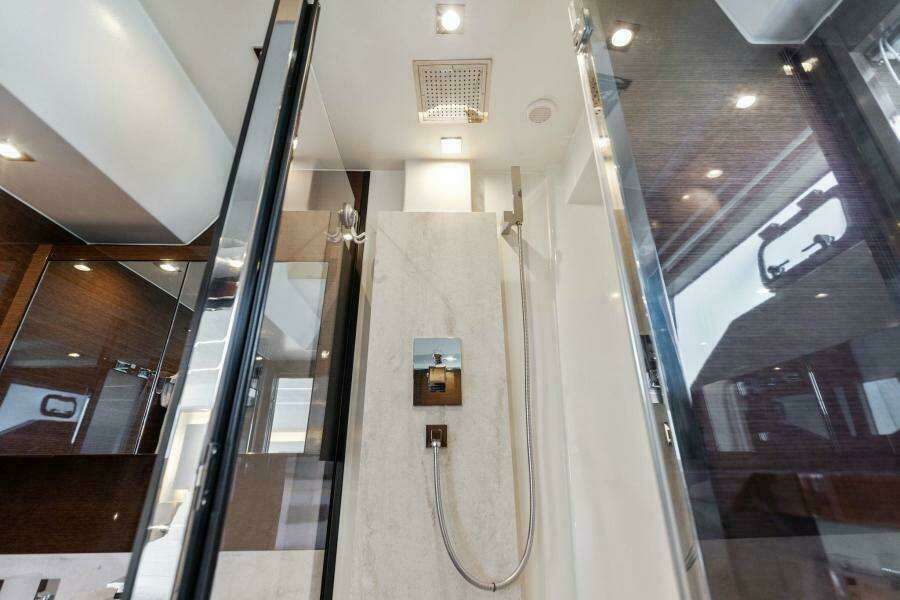 2019 Prestige 63 Flybridge 'Peace'