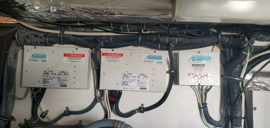 2006 Tiara Yachts 4200 Open