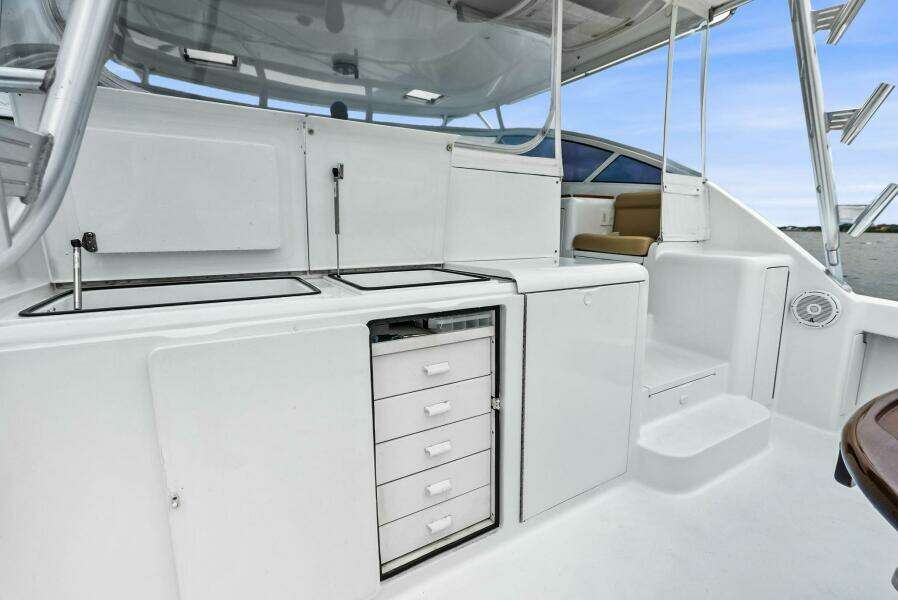 2003 Viking 45 Open