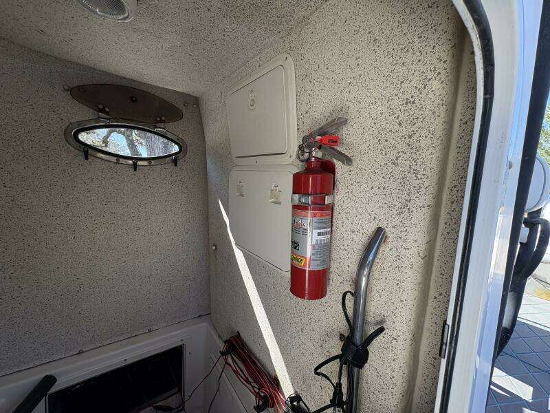 2008 Wellcraft 35 Scarab Sport