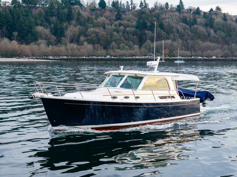 2010 Back Cove 37