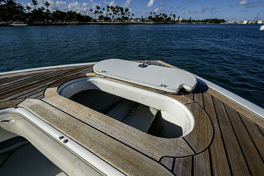 2010 Yellowfin 42 Offshore