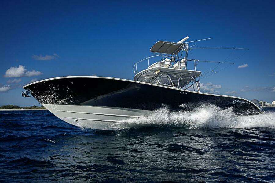 2010 Yellowfin 42 Offshore
