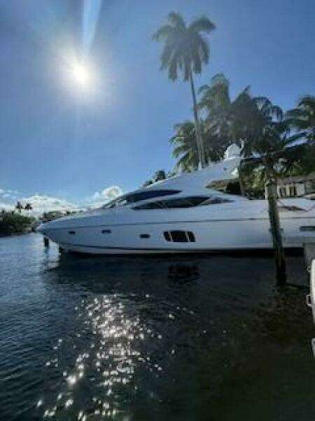 2012 Sunseeker Predator Sport Yacht 74