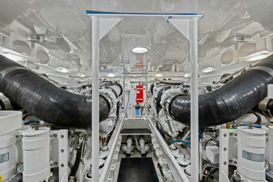 2008 Viking 64 Convertible