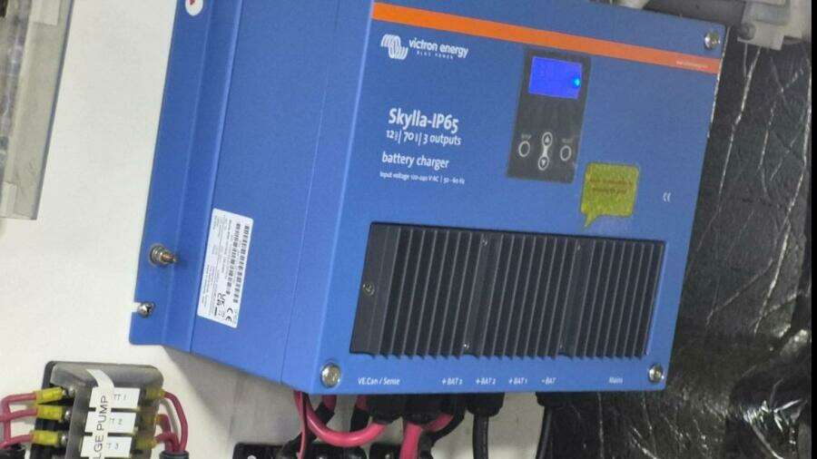 2003 Navigator Californian Veneti