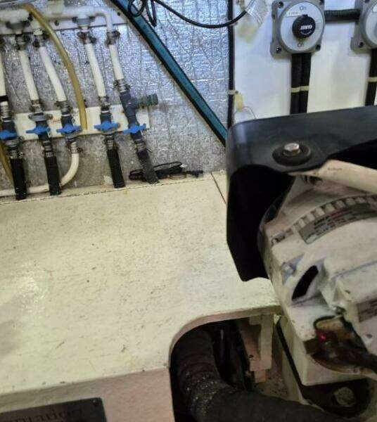 2003 Navigator Californian Veneti