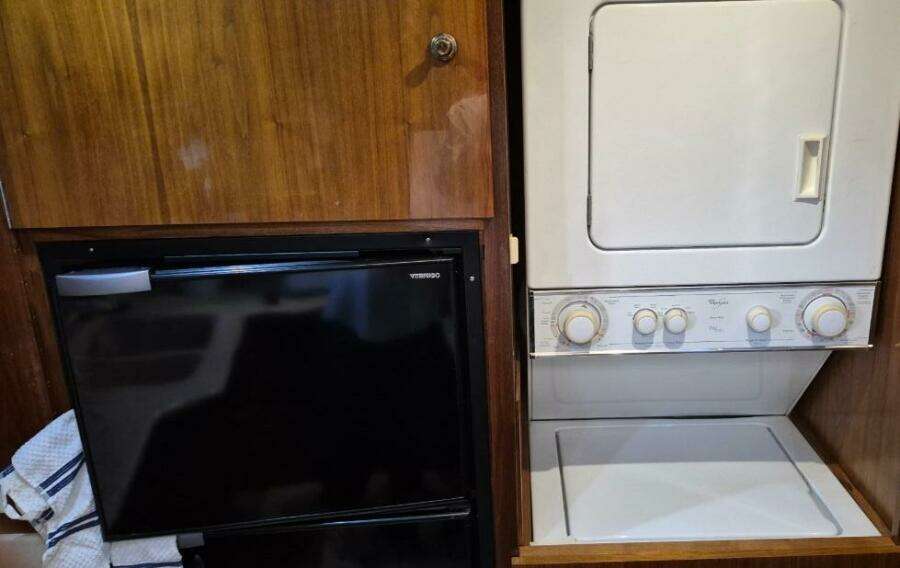 2003 Navigator Californian Veneti