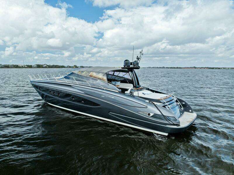 2015 Riva 63 Virtus