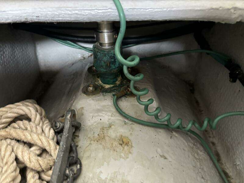 2004 Mainship Pilot 30 Rum Runner II