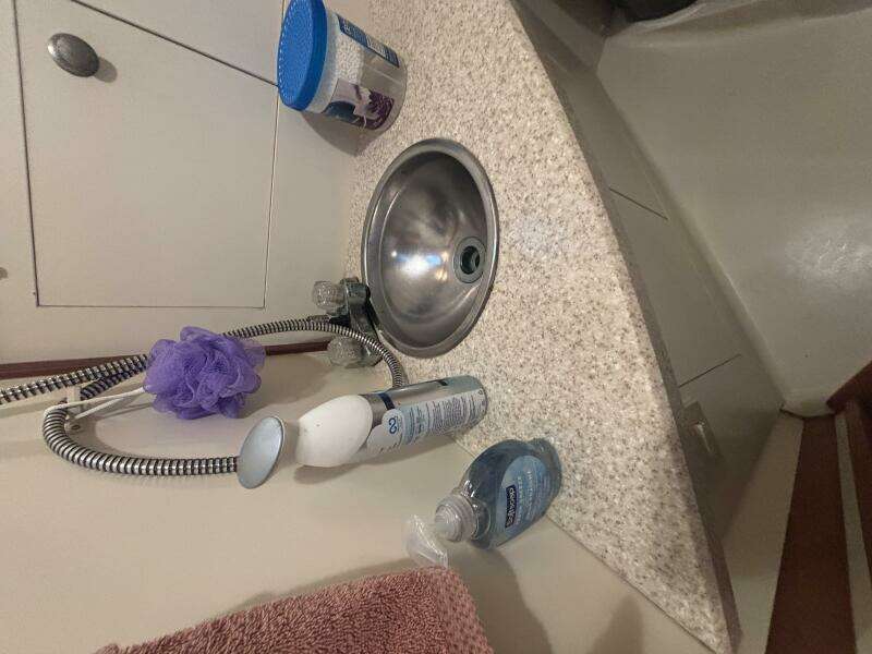 2004 Mainship Pilot 30 Rum Runner II