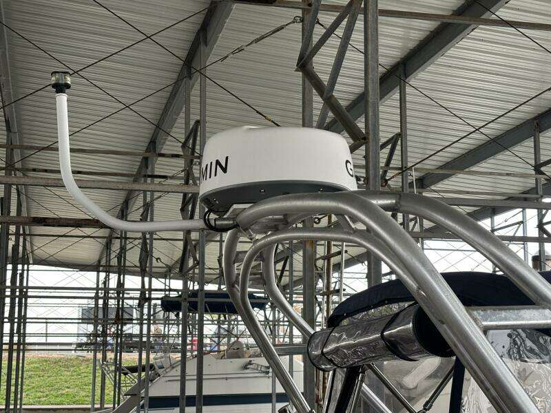 2004 Mainship Pilot 30 Rum Runner II