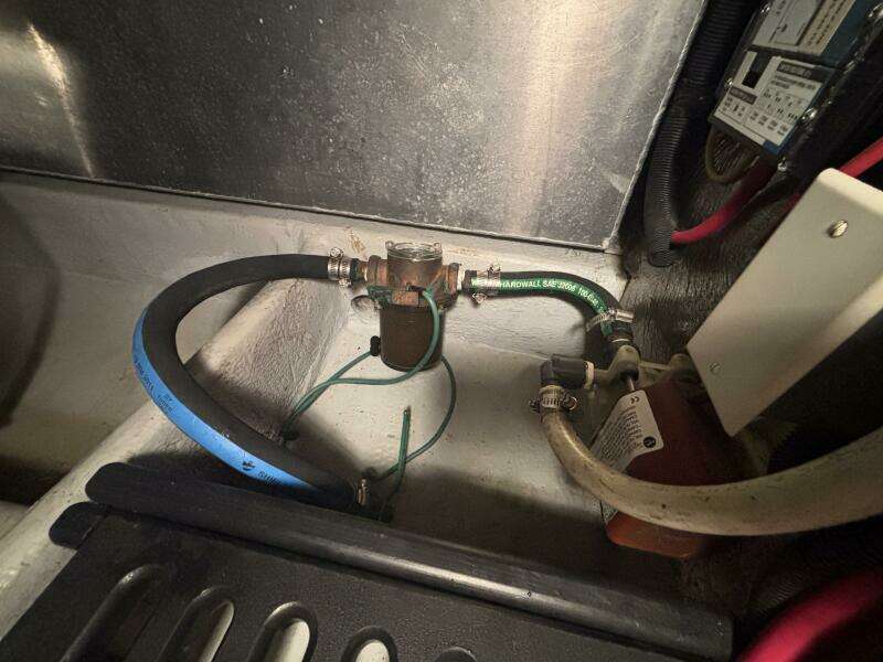 2004 Mainship Pilot 30 Rum Runner II