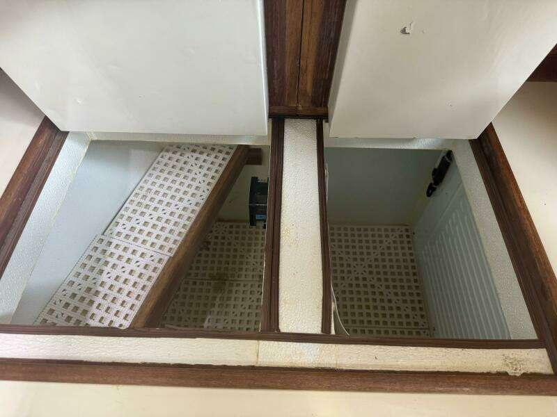 Top Load Fridge & Freezer