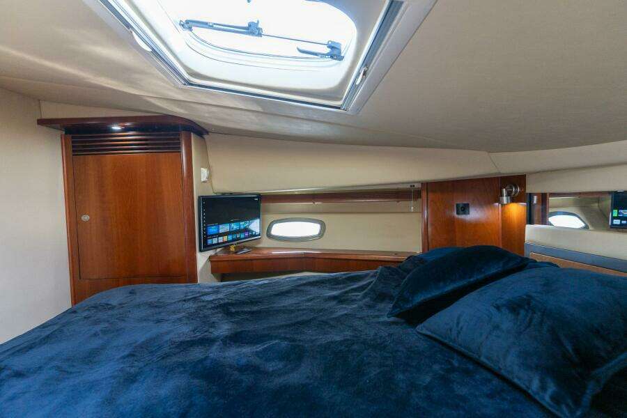 2005 Sea Ray 48 Sundancer