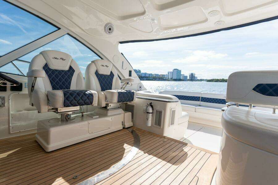 2005 Sea Ray 48 Sundancer