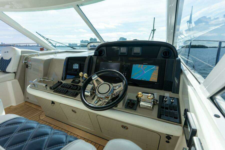 2005 Sea Ray 48 Sundancer
