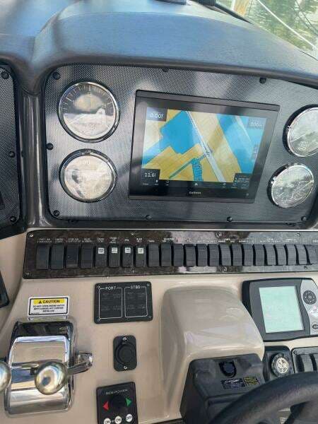 2005 Sea Ray Sundancer