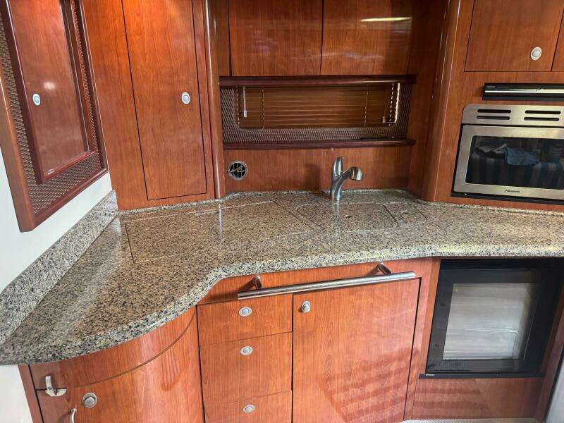 2005 Sea Ray Sundancer