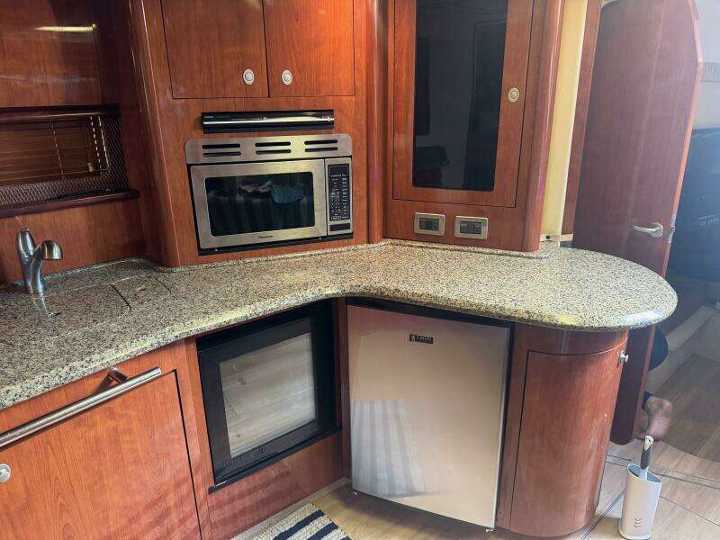 2005 Sea Ray Sundancer