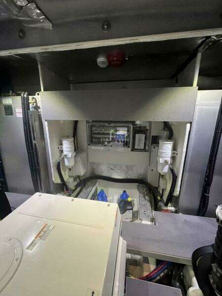 2023 Absolute 48 Navetta