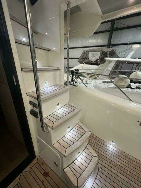 2023 Absolute 48 Navetta