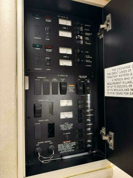 1999 Sea Ray 340 Sundancer