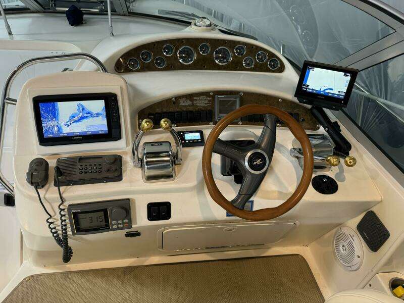 1999 Sea Ray 340 Sundancer