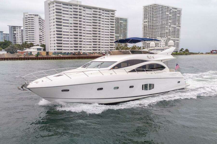 2008 Sunseeker Manhattan 70