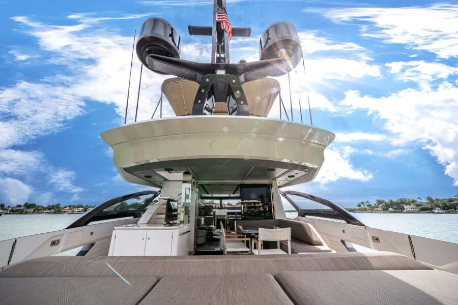 2020 Azimut S8
