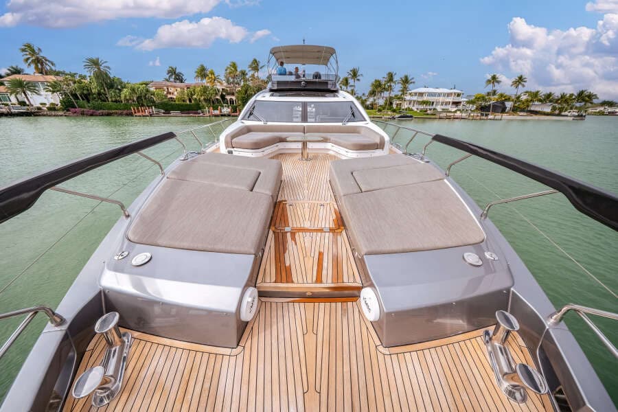 2020 Azimut S8