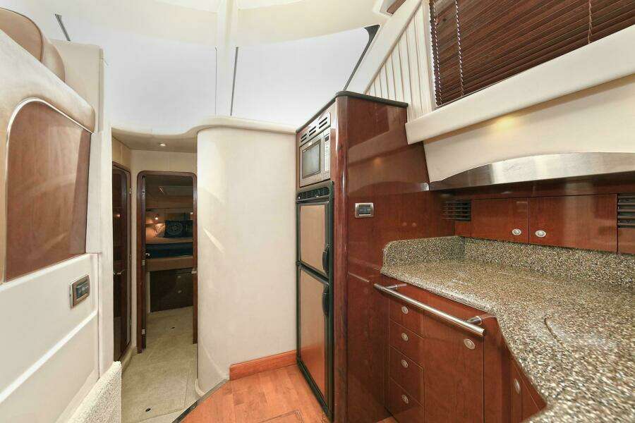 2008 Sea Ray 44 Sedan Bridge