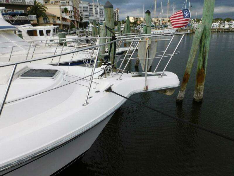1993 Carver 445 Aft Cabin Motor Yacht