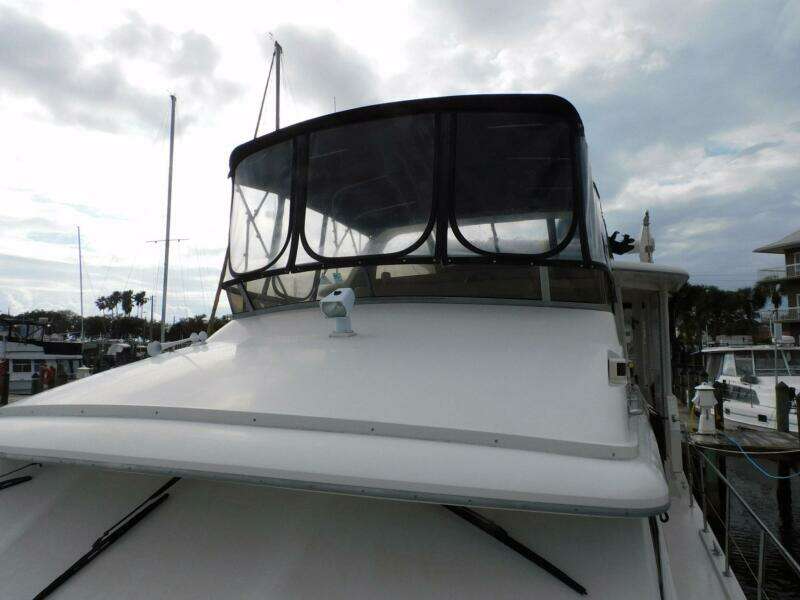 1993 Carver 445 Aft Cabin Motor Yacht