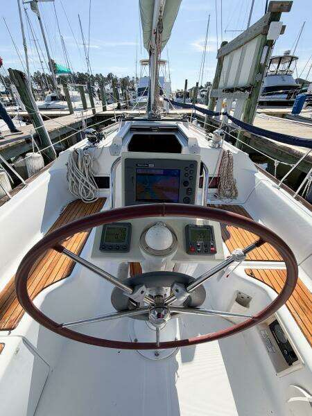 2009 Beneteau Oceanis 31