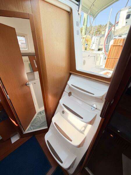 2009 Beneteau Oceanis 31