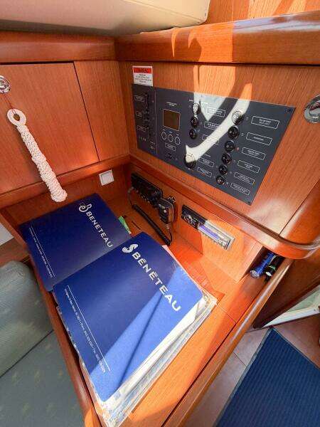 2009 Beneteau Oceanis 31