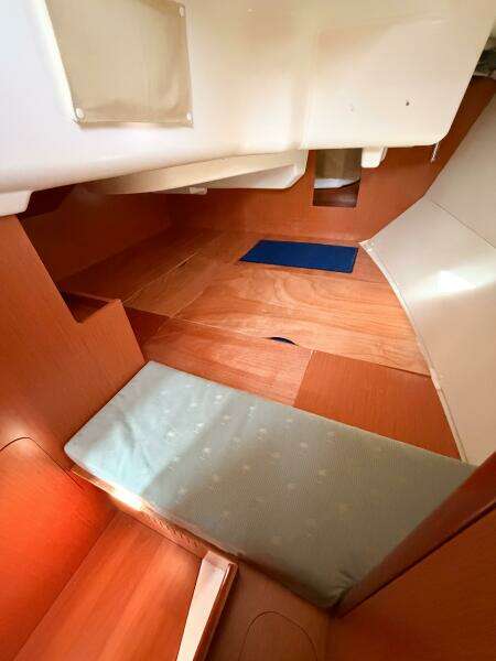 2009 Beneteau Oceanis 31