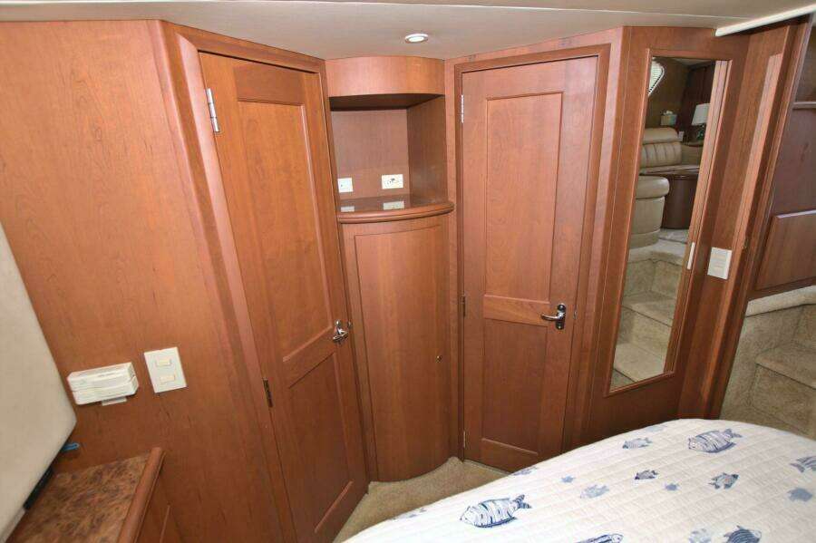 2006 Silverton 39 Motor Yacht