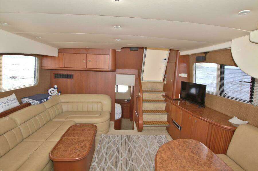 2006 Silverton 39 Motor Yacht