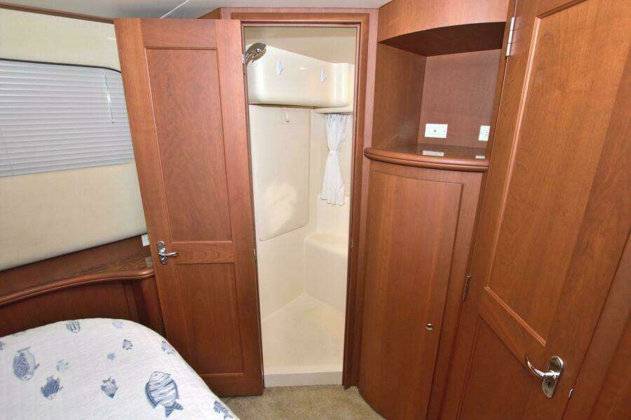 2006 Silverton 39 Motor Yacht